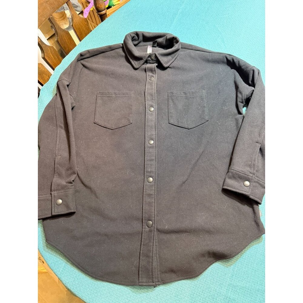 Mondetta Black Button-Up Long Sleeve Shirt With Dual Chest Pockets Size L